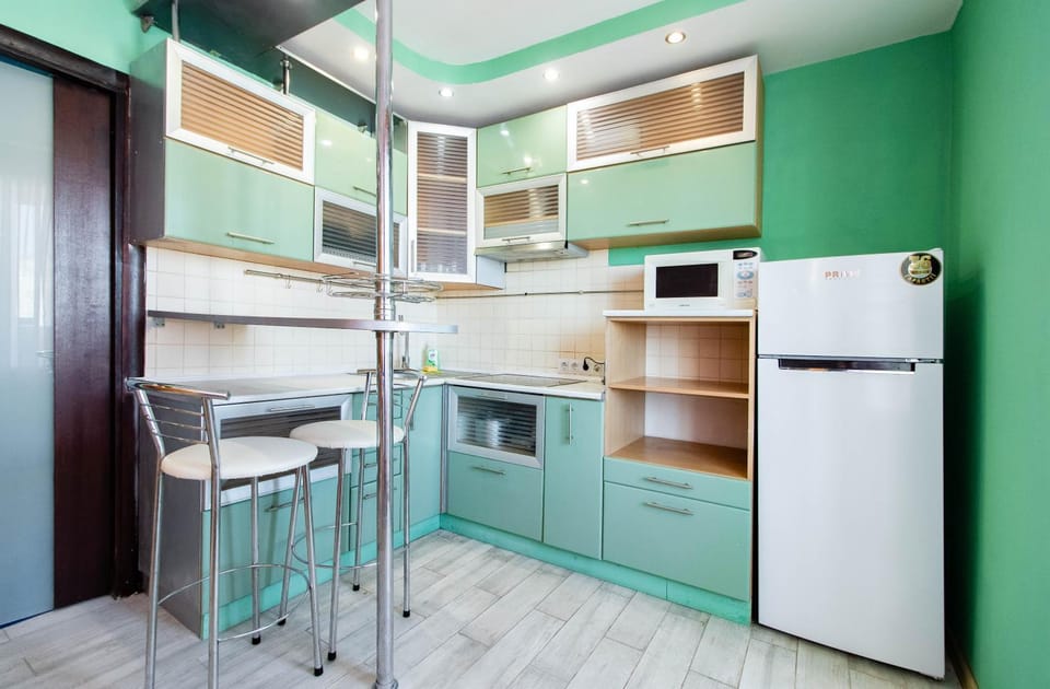 Kitchen or kitchenette, Dining area, Lunch, minibar, pet friendly, kitchen, kitchen