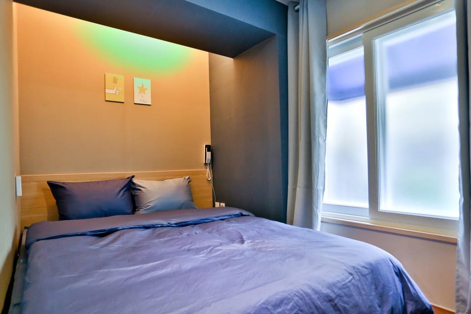 Bathroom, Bedroom