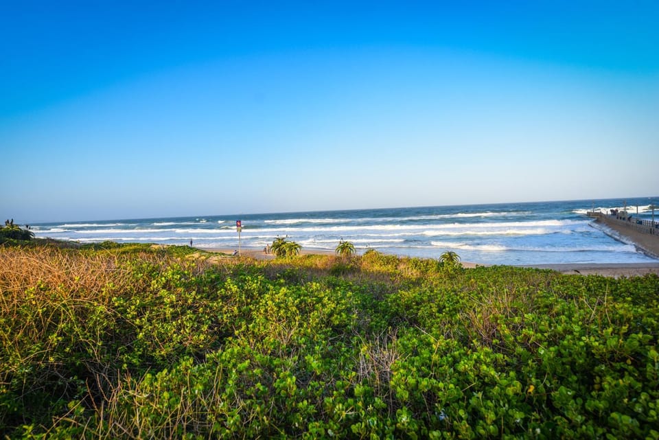 Nearby landmark, Spring, Off site, Day, Neighbourhood, Natural landscape, Summer, Beach, Hiking, Sunset