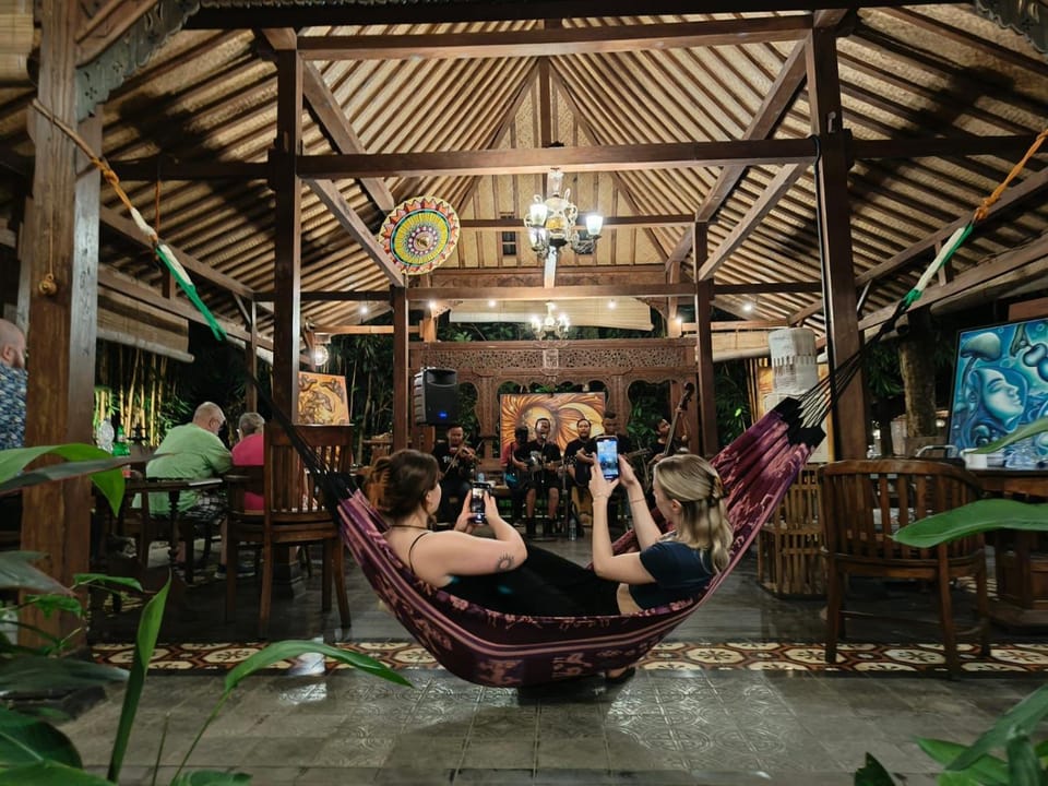Activities, Dining area, Evening entertainment, Entertainment, Dinner