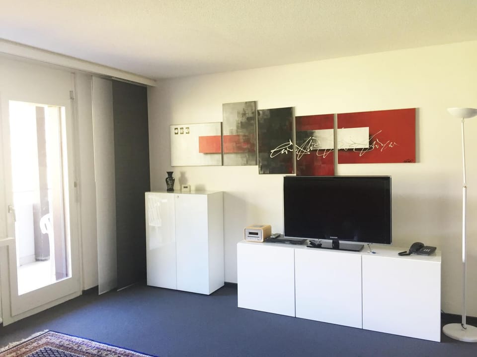 TV and multimedia, Living room