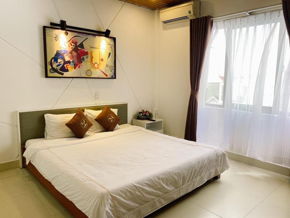 Poetic Hue Hotel & Spa Hotel in Laos