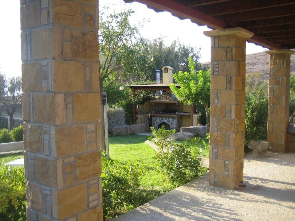 BBQ facilities, Garden