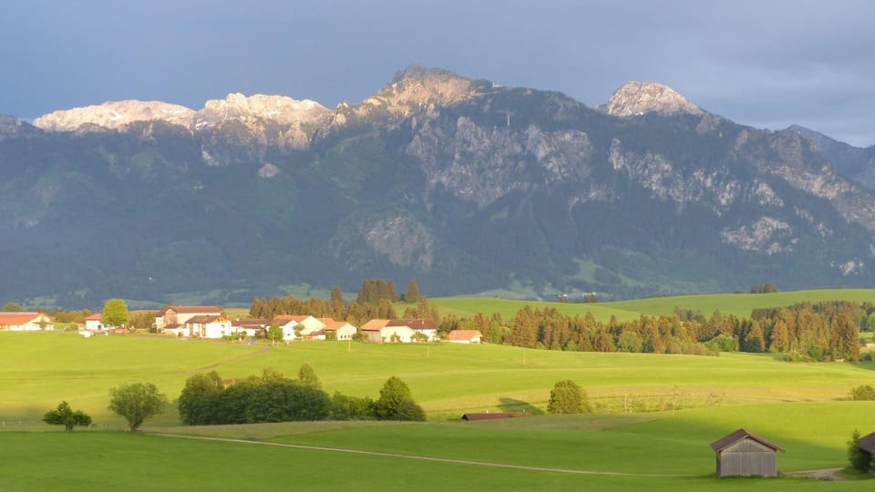 Allgaeuer-Landhaus-Stocker Apartment in Fussen