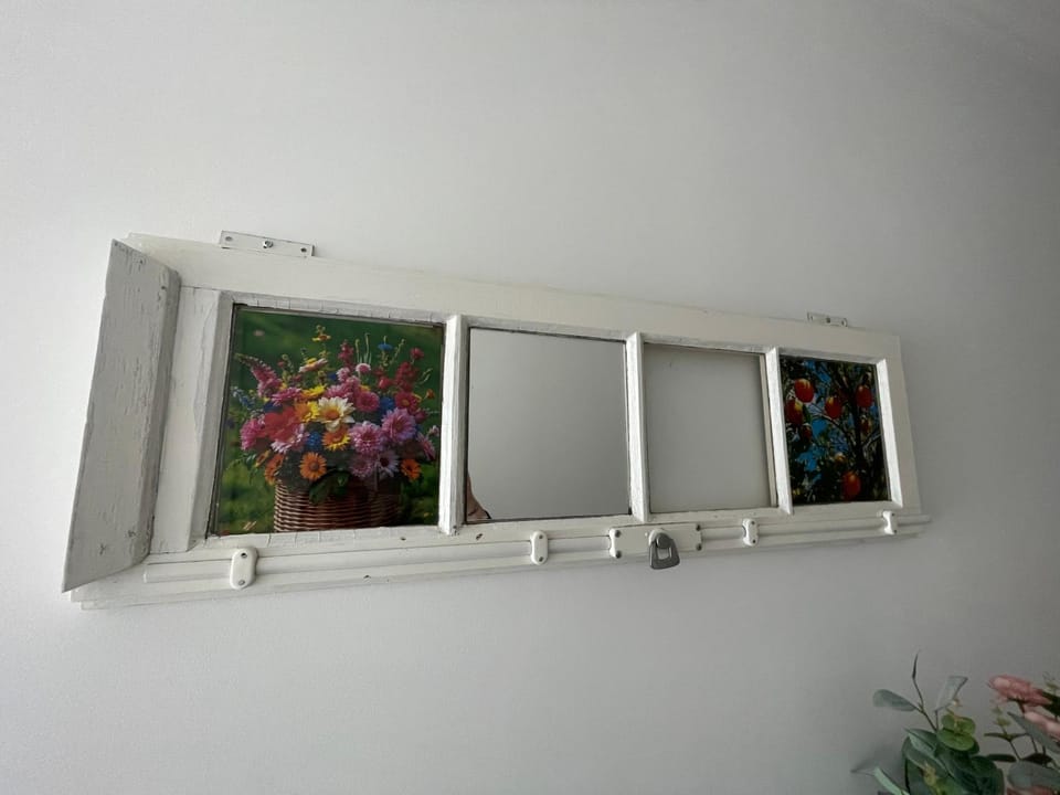 Decorative detail