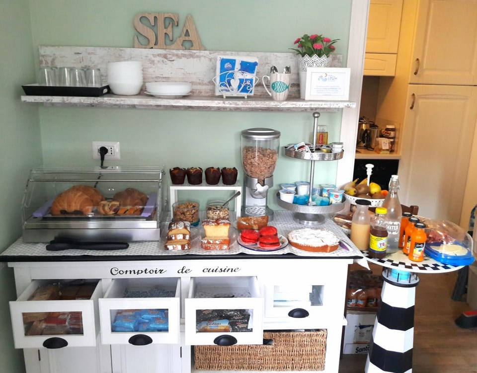 Continental breakfast, Italian breakfast
