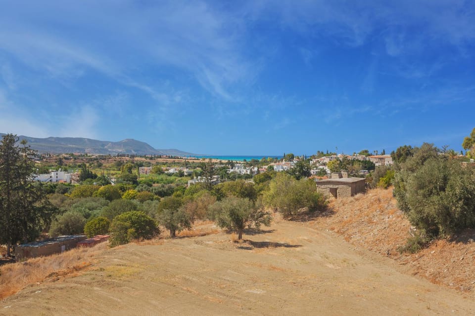 Neighbourhood, Sea view