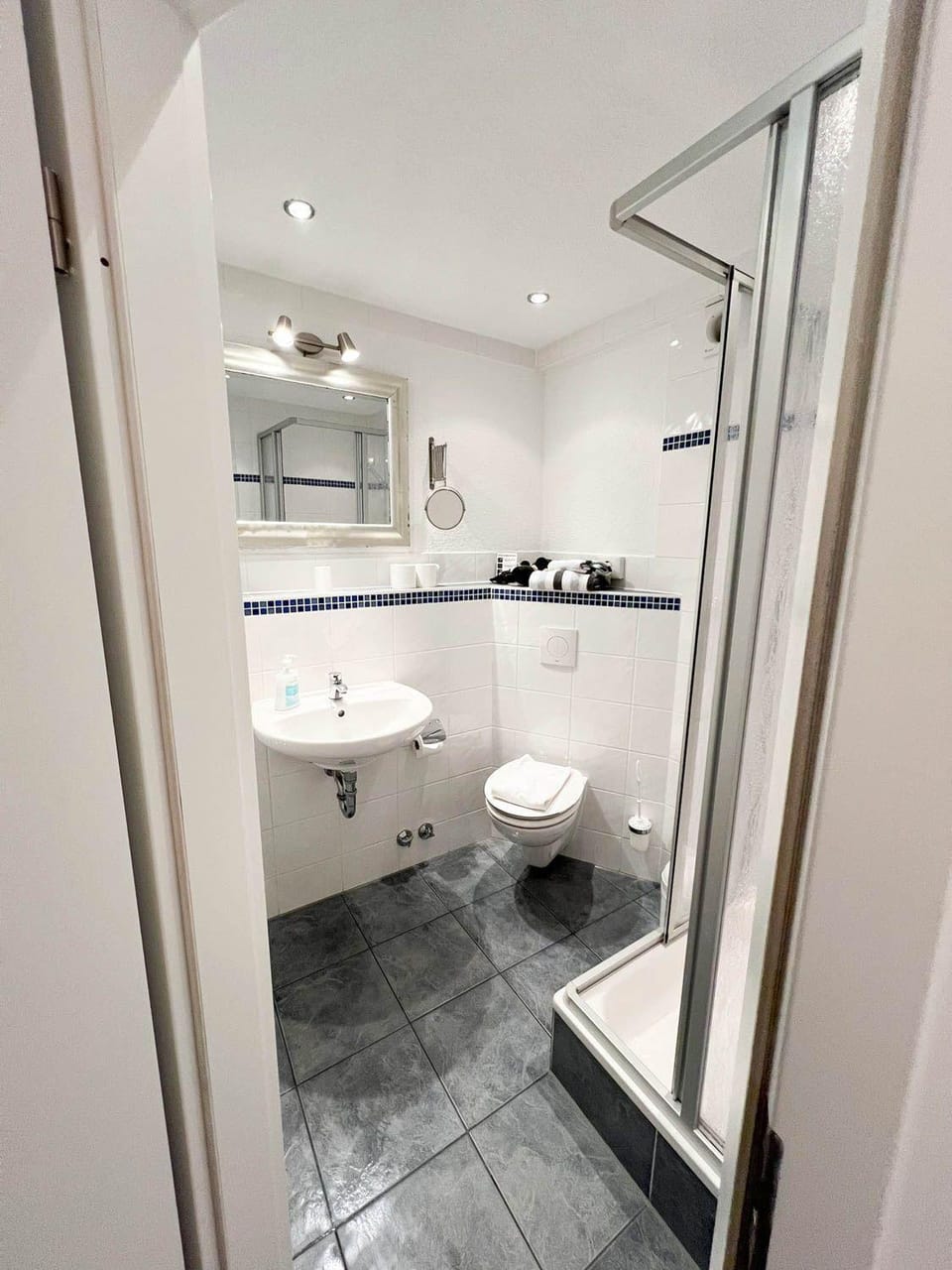 Kapitaenshaus-Lassen-Zimmer-Bounty Bed and Breakfast in Westerland