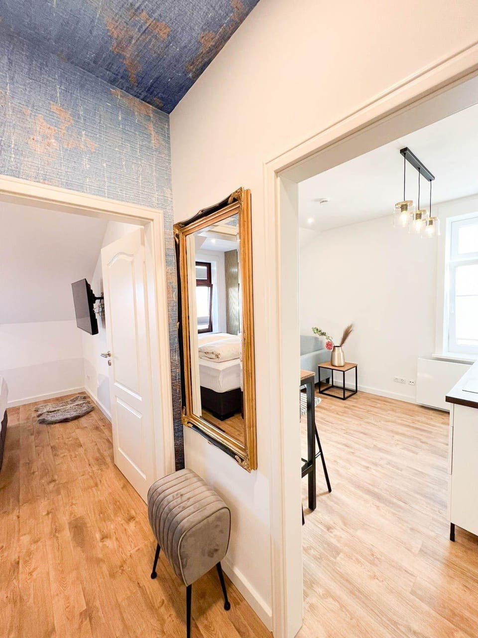 Kapitaenshaus-Lassen-Zimmer-Blanker-Hans Bed and Breakfast in Westerland