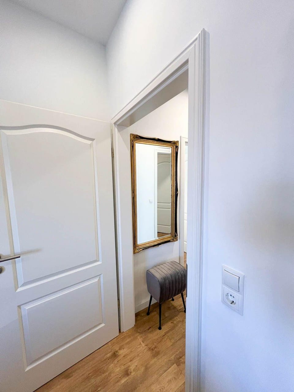 Kapitaenshaus-Lassen-Zimmer-Blanker-Hans Bed and Breakfast in Westerland