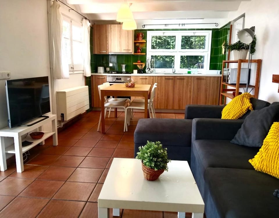 Casa Flor de Taronger House in Catalonia