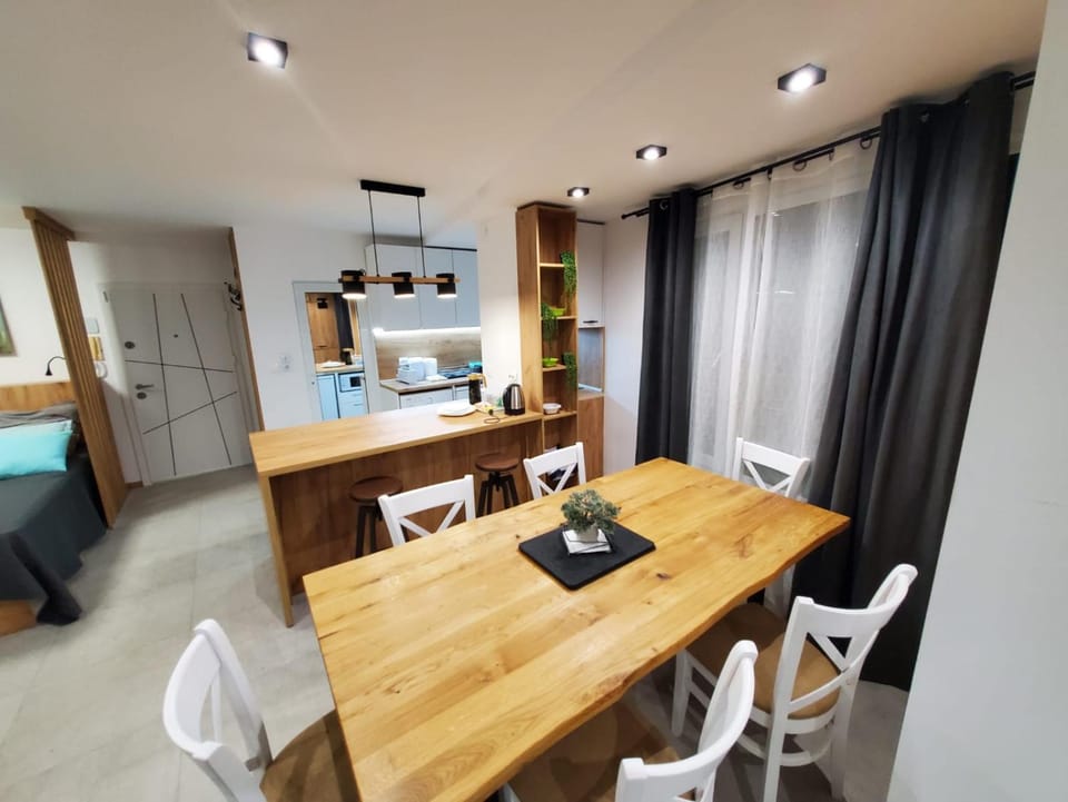 Kitchen or kitchenette, Living room, Seating area