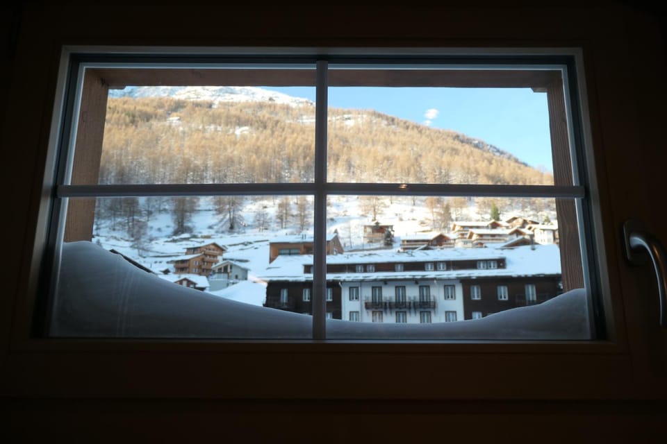View (from property/room), Mountain view