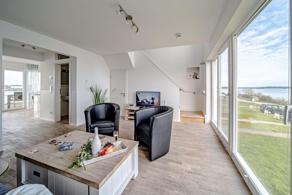 Maisonette Ferienwohnung KAPTEINs LOUNGE by Seeblick Ferien ORO Apartment in Kappeln