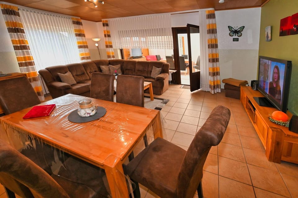 Haus Lily Nr.02 bis zu 6 Personen davon max. 2 Kinder Apartment in Büsum