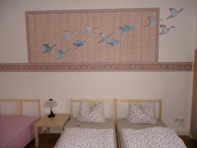 3R-Fewo-bis-9-Personen-zentral-T4 Apartment in Dresden