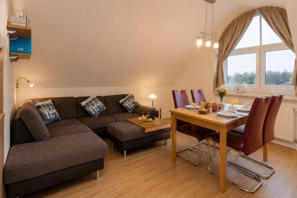Strandschloesschen-I-WE-22-685 Apartment in Kühlungsborn