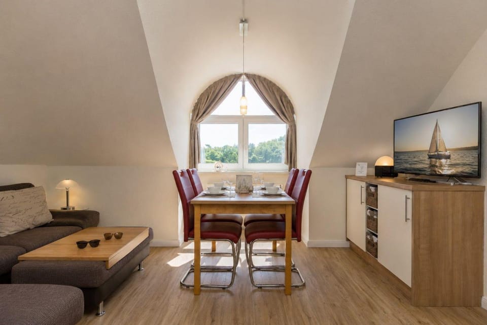 Strandschloesschen-I-WE-22-685 Apartment in Kühlungsborn