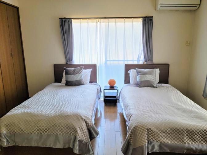 Episode1 Bed and Breakfast in Japan