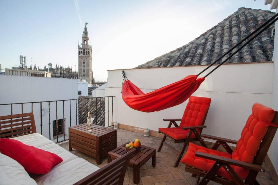 Balcony/Terrace, City view