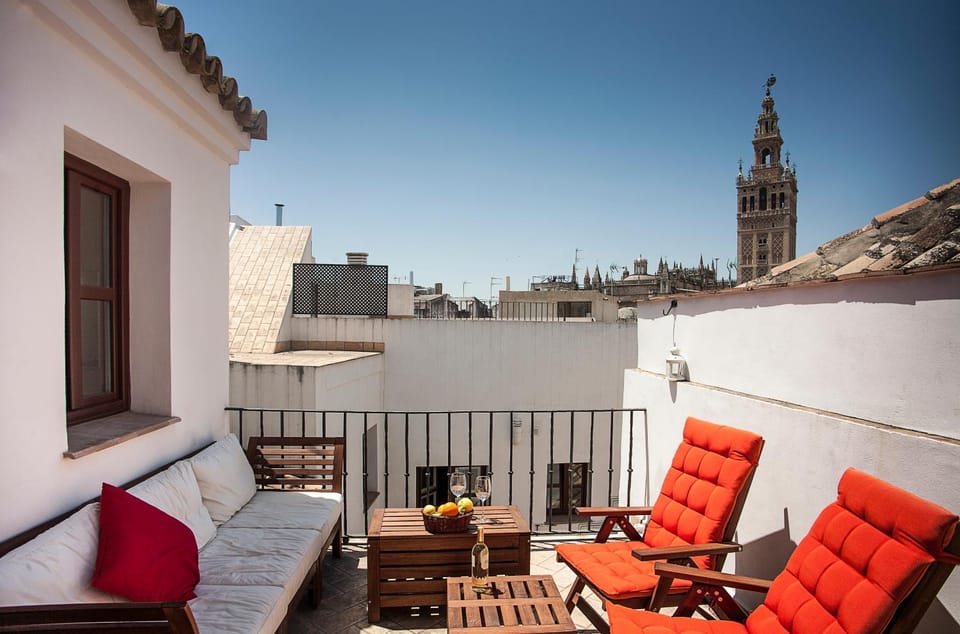 Property building, Balcony/Terrace