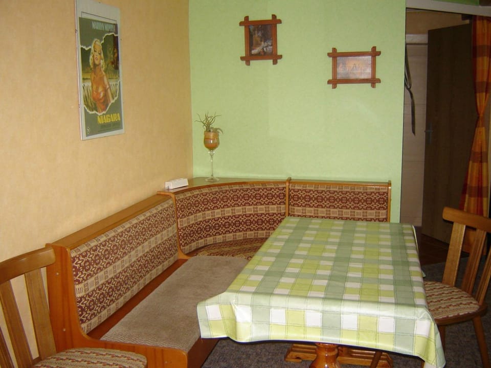 Zimmervermietung-Heide-Fiege Apartment in Chemnitz