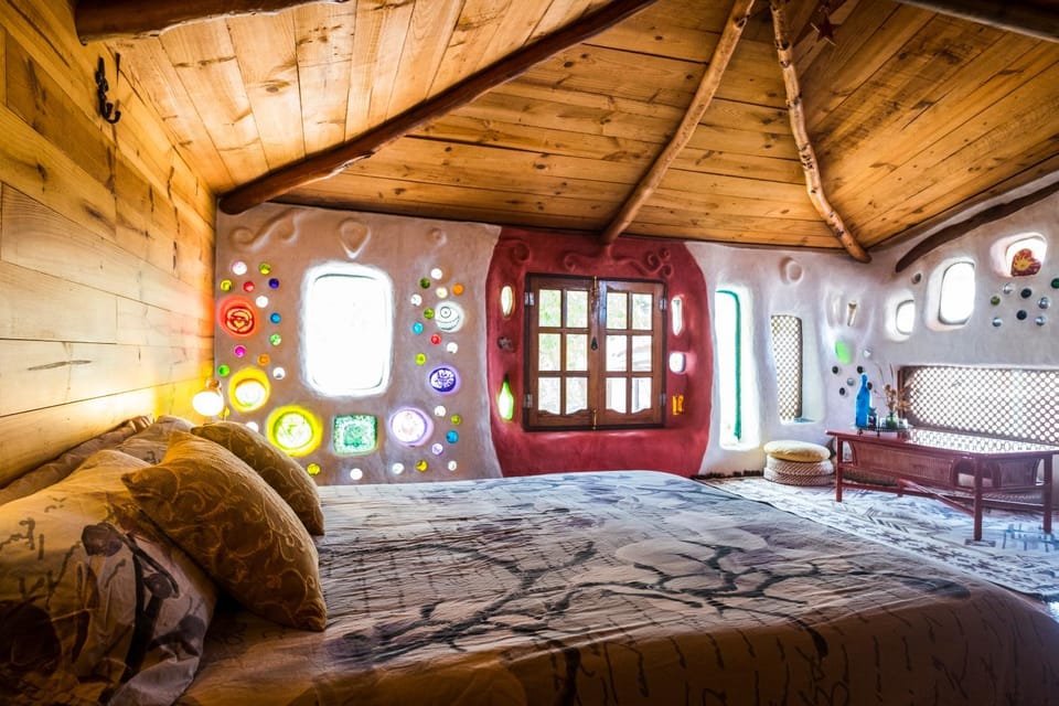 Bed, Decorative detail, Bedroom