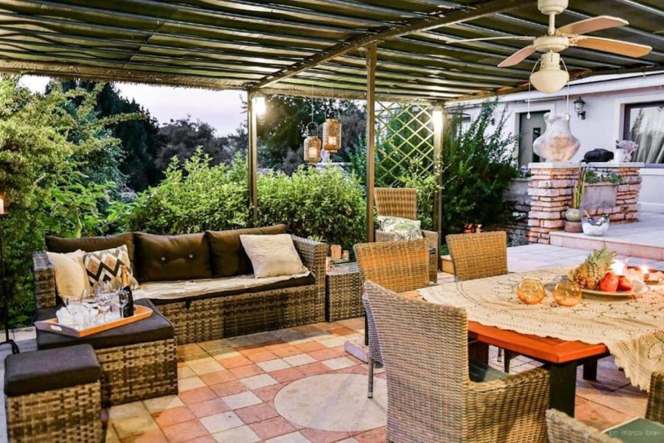 Patio, Garden, Balcony/Terrace, Seating area, Garden view