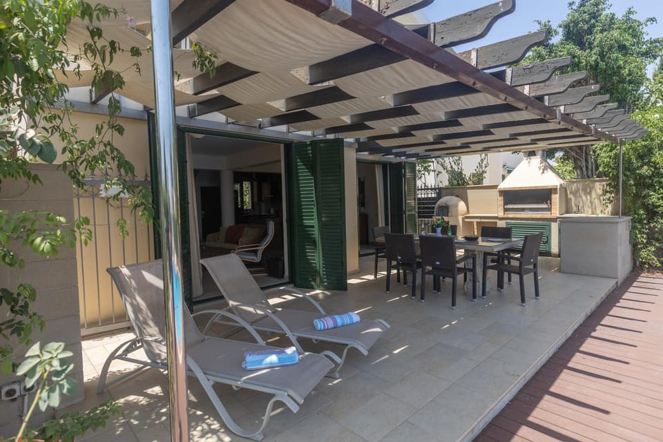 Balcony/Terrace, Seating area, sunbed
