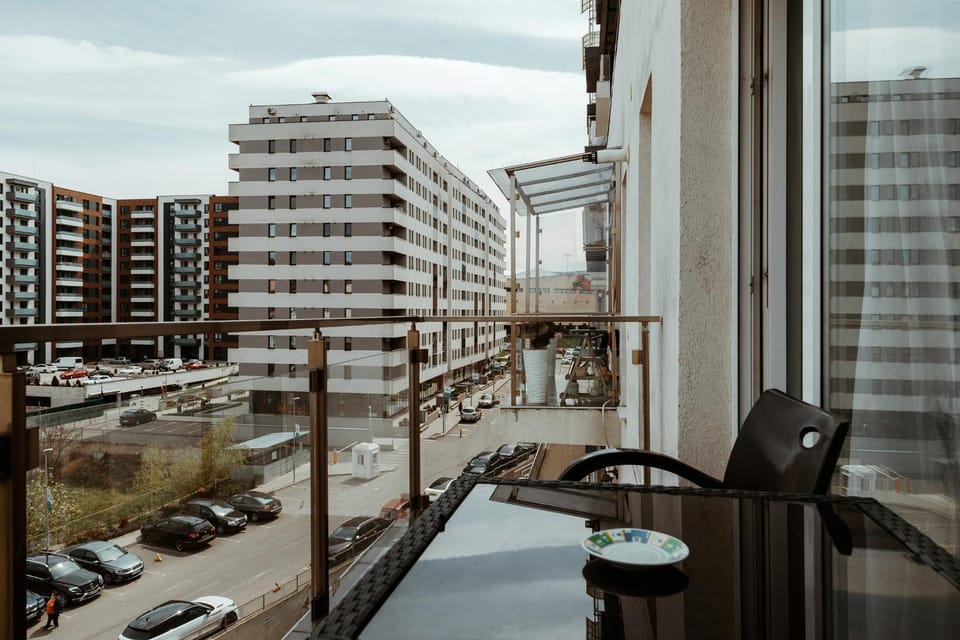 Property building, City view