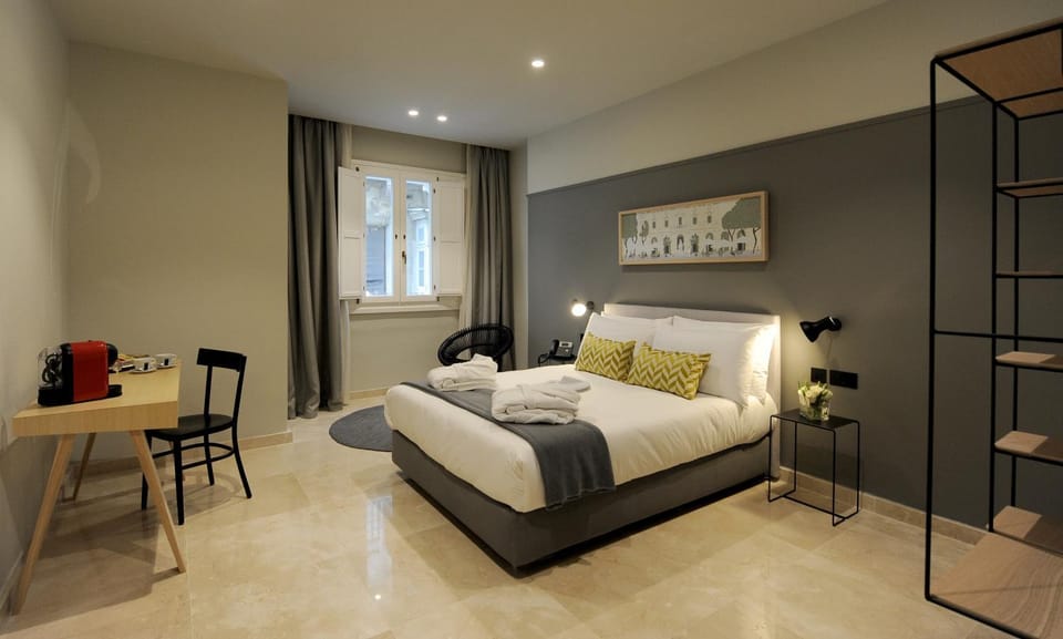 Shower, Toilet, TV and multimedia, Balcony/Terrace, Bedroom