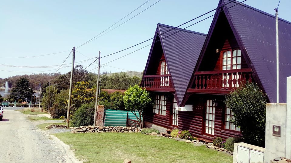 Alpinas del Lago Tandil House in Tandil
