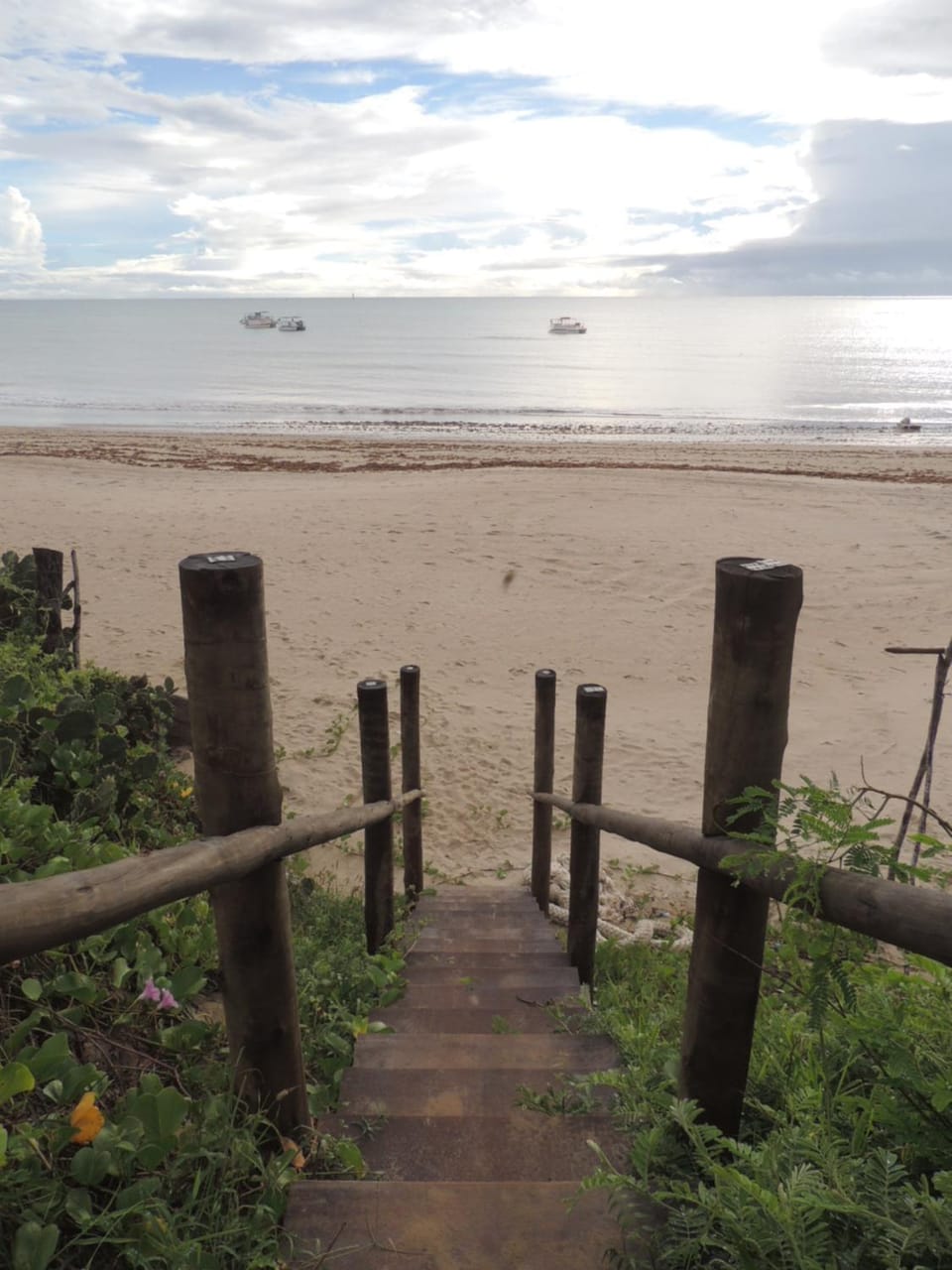 Property building, Natural landscape, Beach, Sea view