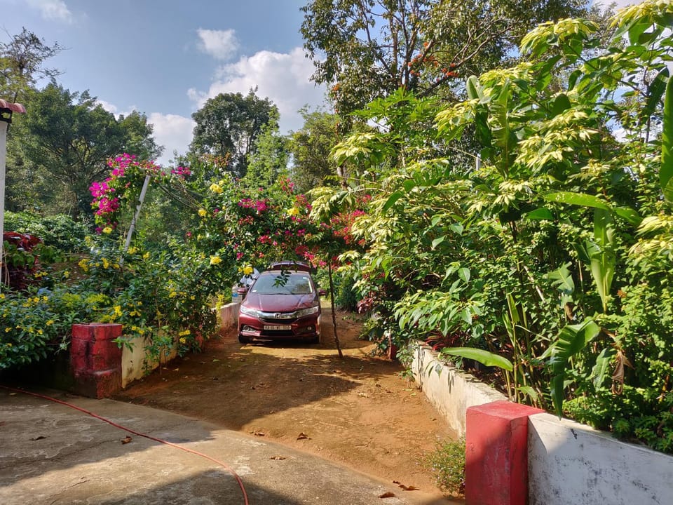 Vacanza Estate House Vacation rental in Karnataka