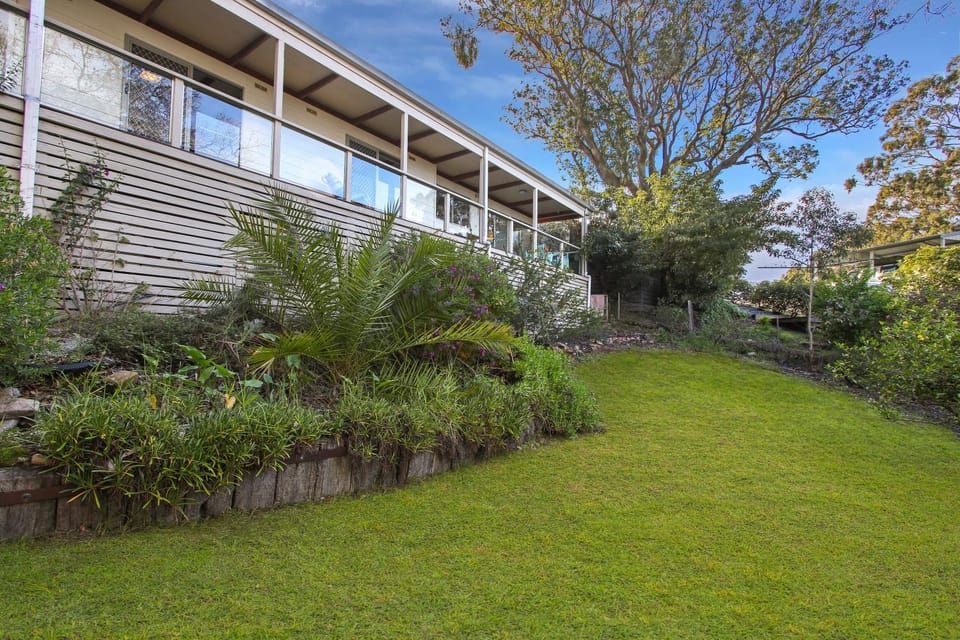Property building, Garden