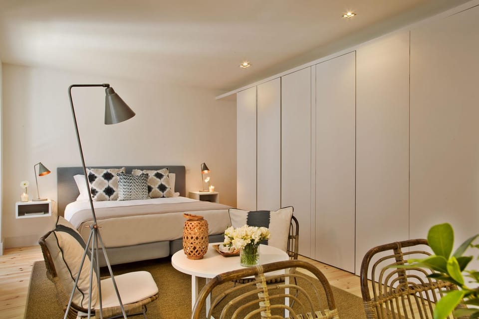 Living room, Dining area, Bedroom