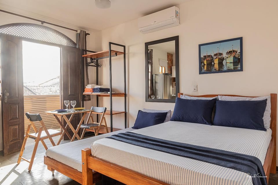 Bed, Balcony/Terrace, Photo of the whole room, Dining area, Bedroom, wardrobe, air conditioner