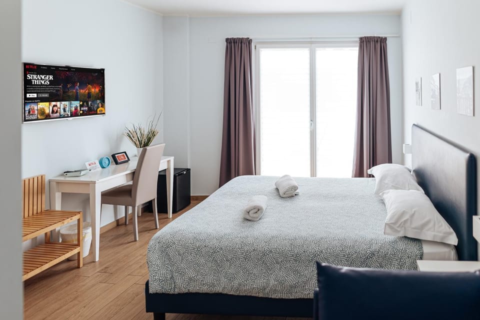 TV and multimedia, Bedroom