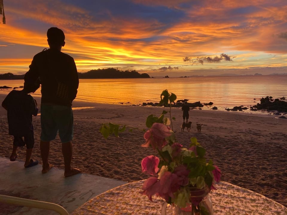 Heaven Beach Resort & Art Resort in Ko Phayam
