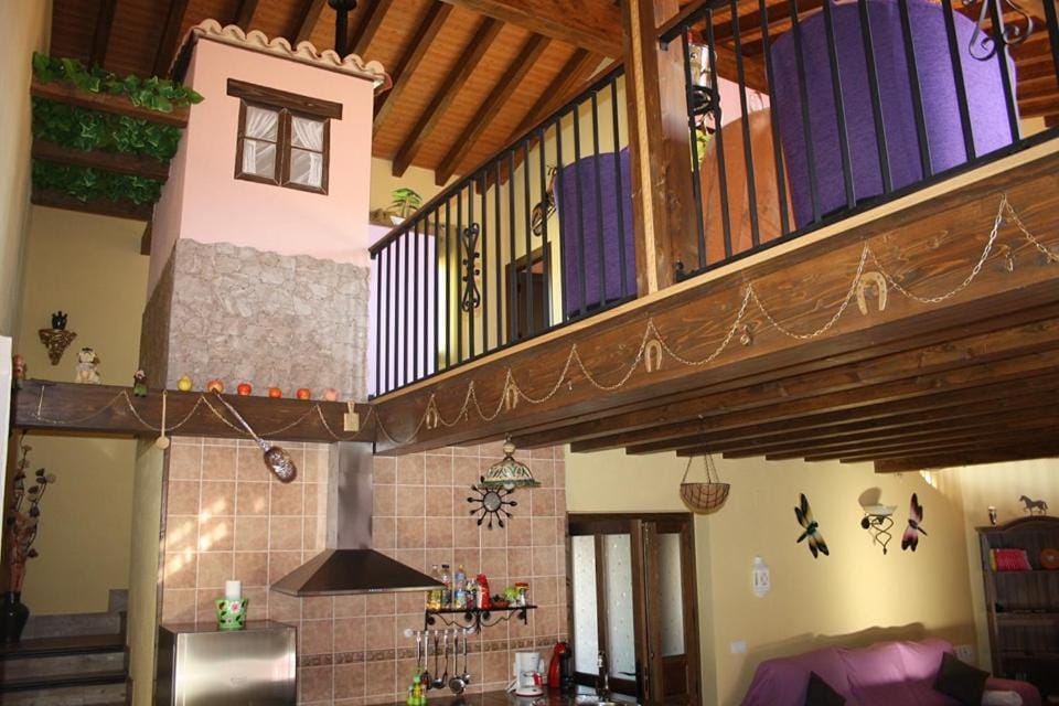 Kitchen or kitchenette, Bedroom