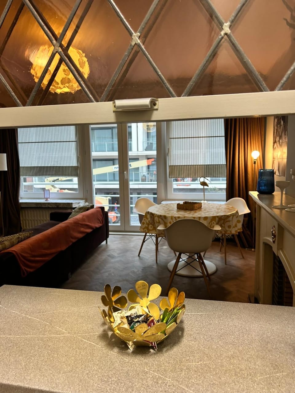 Living room, Food and drinks