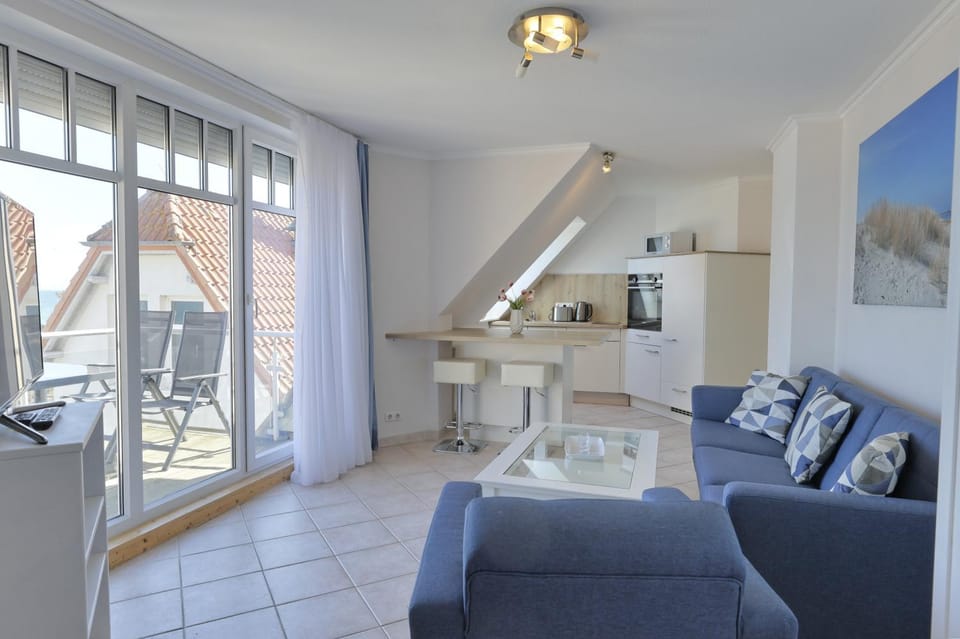 Living room, Sea view, kitchen