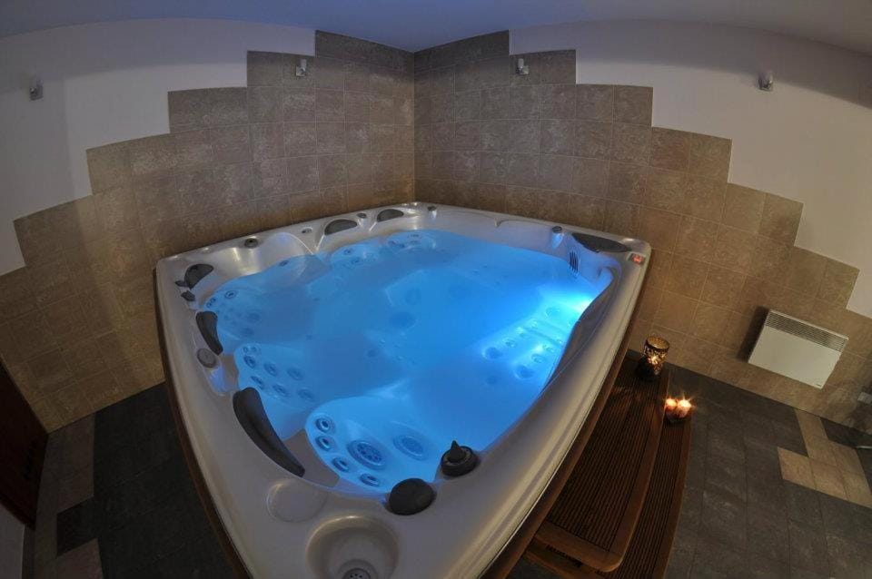 Hot Tub