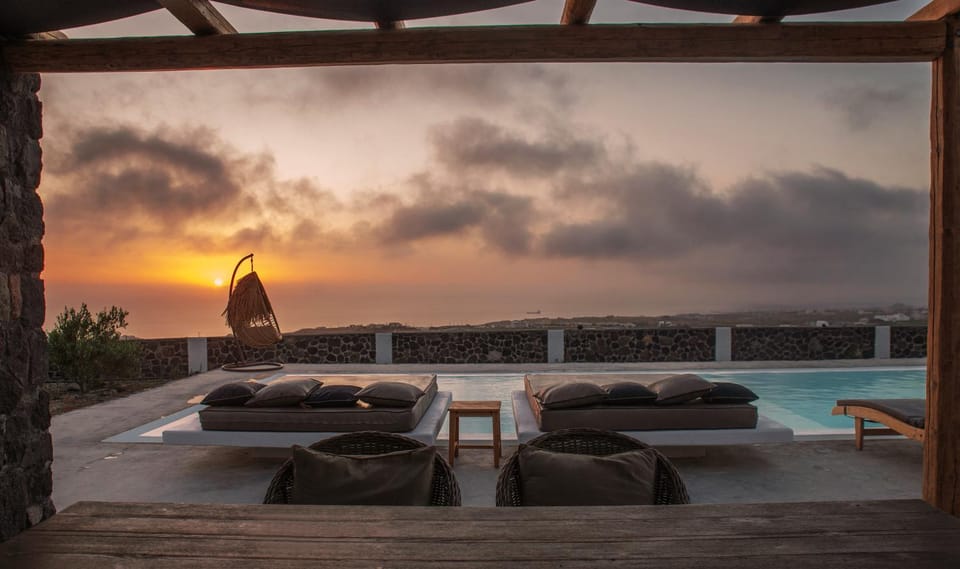 Pool view, Sea view, Swimming pool, Sunrise