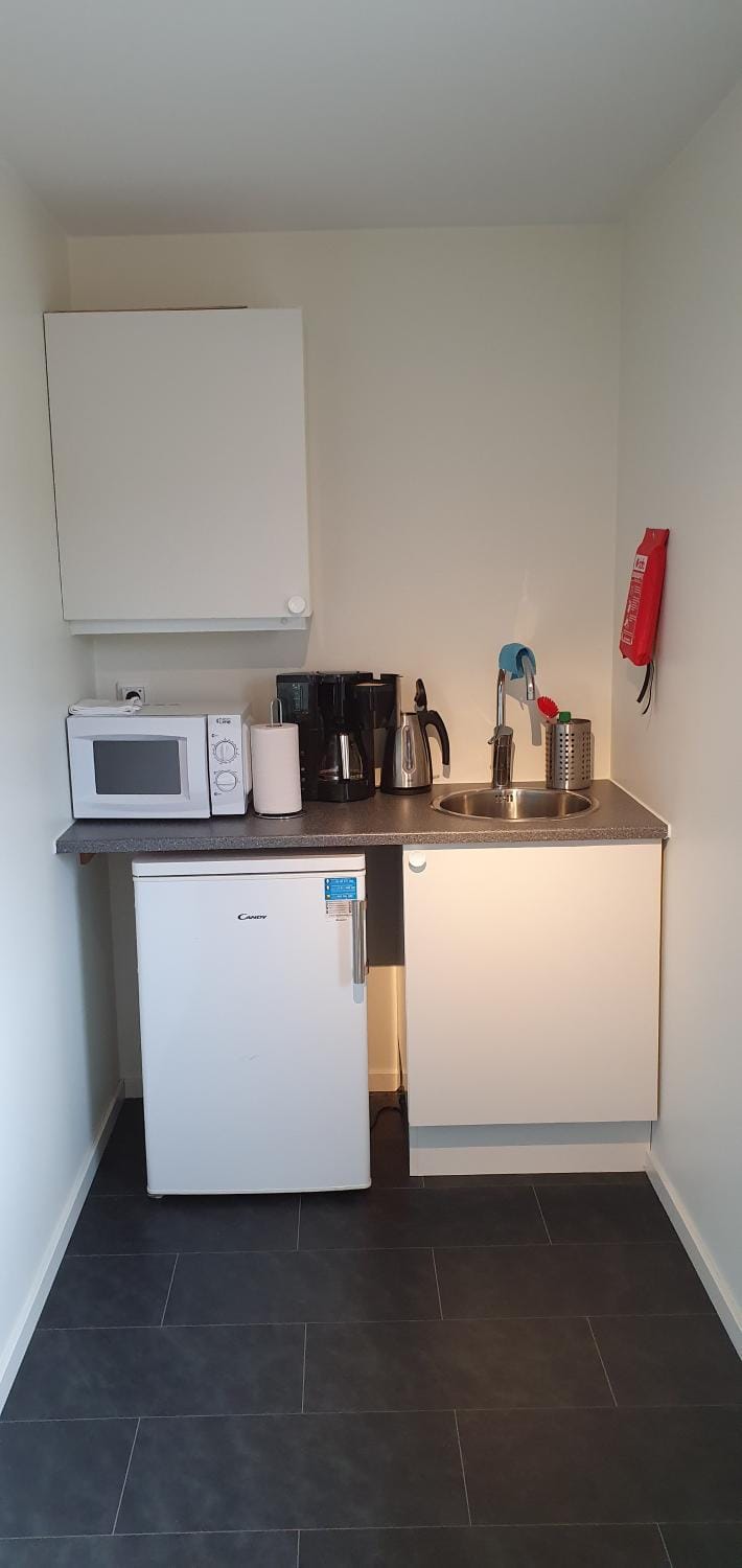 Coffee/tea facilities, Kitchen or kitchenette