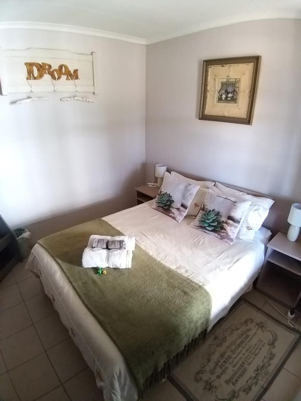 Die Woestynroos Gastehuis Bed and Breakfast in Pretoria
