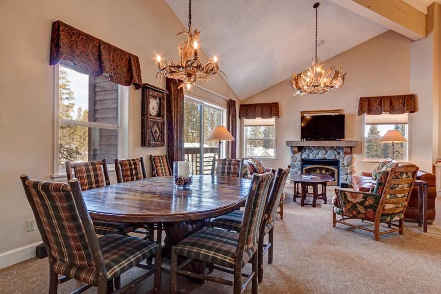 Tyra Summit Breck Hideout Condo: Ski-In/Ski-Out Apartment in Breckenridge