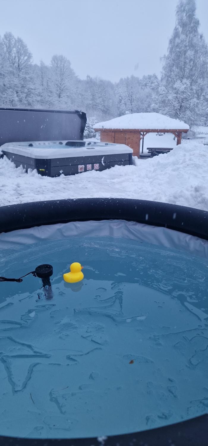Mana Village - Jacuzzi & Sauna Farm Stay in Pomeranian Voivodeship