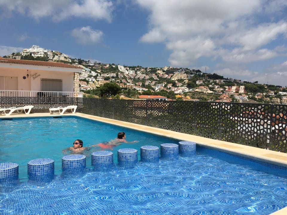 Property building, Swimming pool