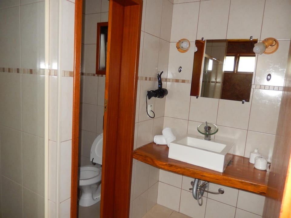 Photo of the whole room, Decorative detail